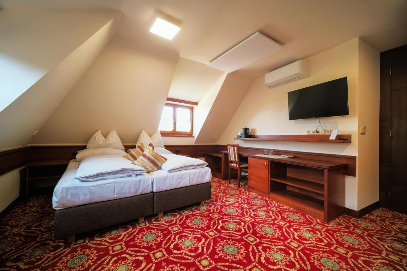 Hotel Fortna ครูดิม ห้อง รูปภาพ